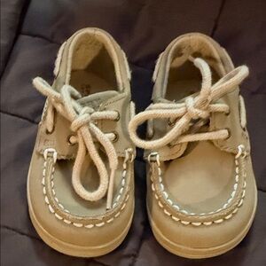 Sperry Kids Beige Moccasins
